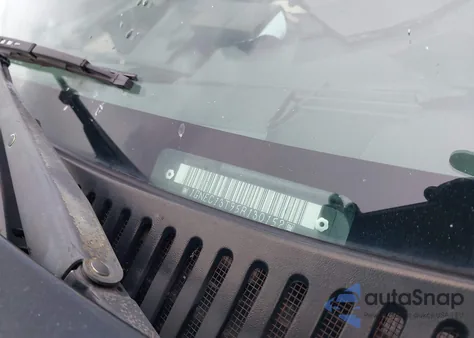 2005 Chevrolet Tahoe Lt из США, поврежденный, VIN 1GNEC13T95R130152